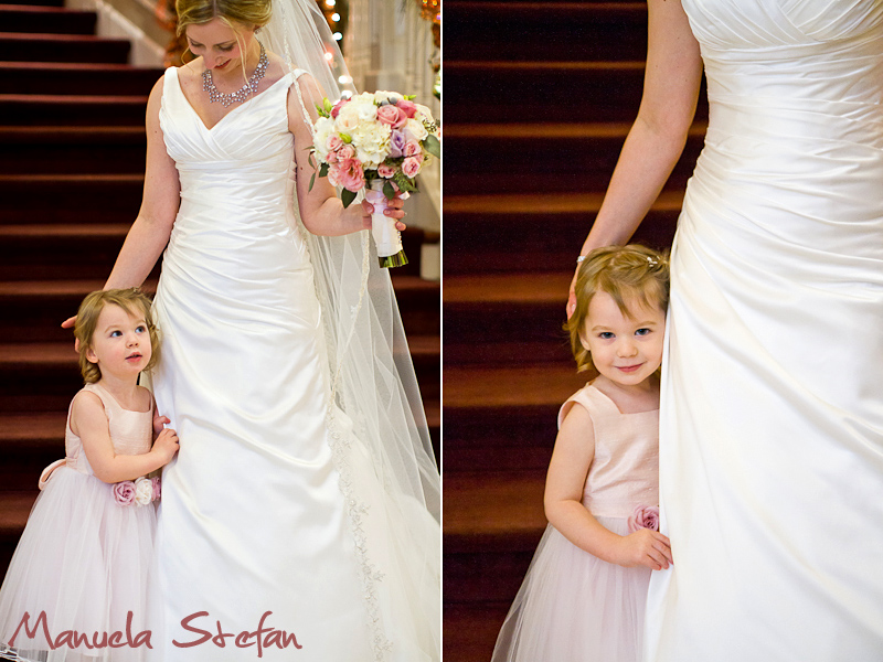Bride with flower girl 01 Bride with flower girl 01